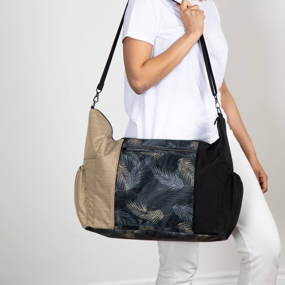 Lug Shuffle Weekender Duffle Bag